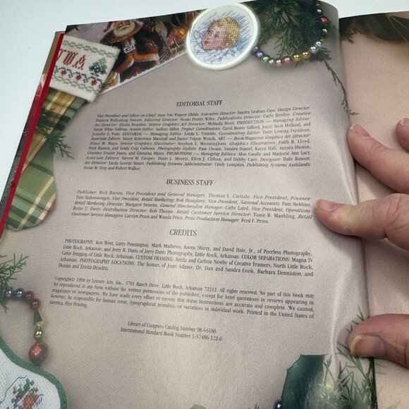 Leisure Arts The Stockings Were Hung Cross-Stitch Patterns Christmas Holiday - Picture 2 of 6